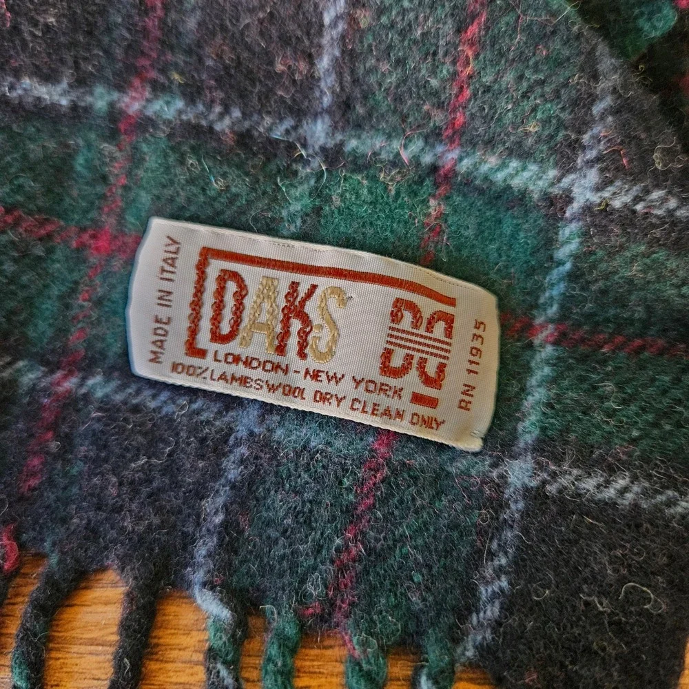 DAKS Lambswool Vintage Plaid Scarf Green Navy Blue Tartan Made in Italy Fringe